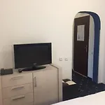 Papu Hotell