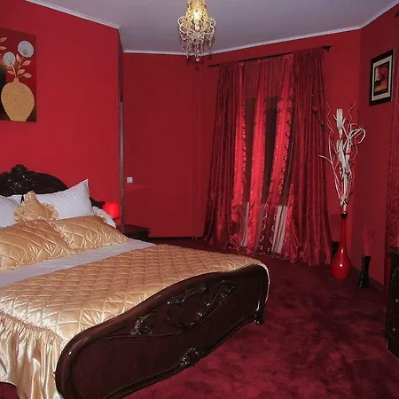 Papu 4* Bucharest