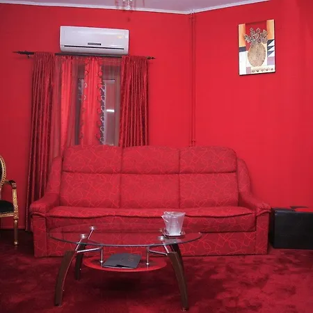 Papu Hotel 4*