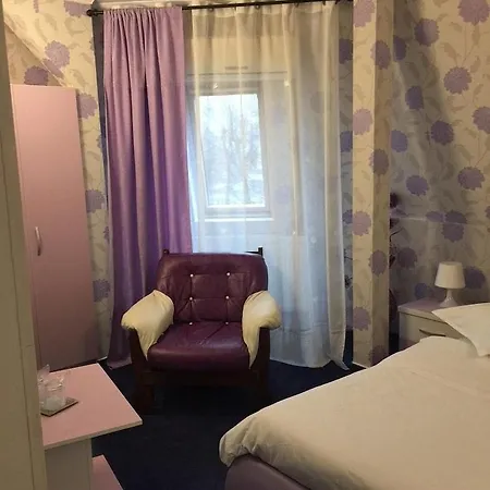 Papu Hotel 4*