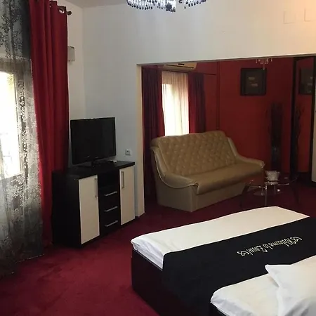Papu 4* Bucharest