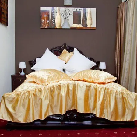 Papu Hotel 4*