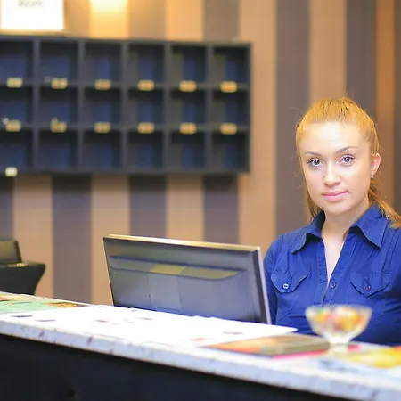 Hotel Papu 4*