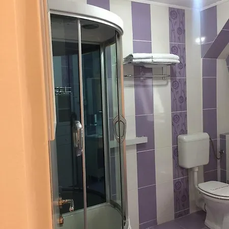 Papu Hotel 4*