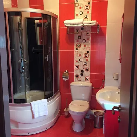 Papu Hotel 4*