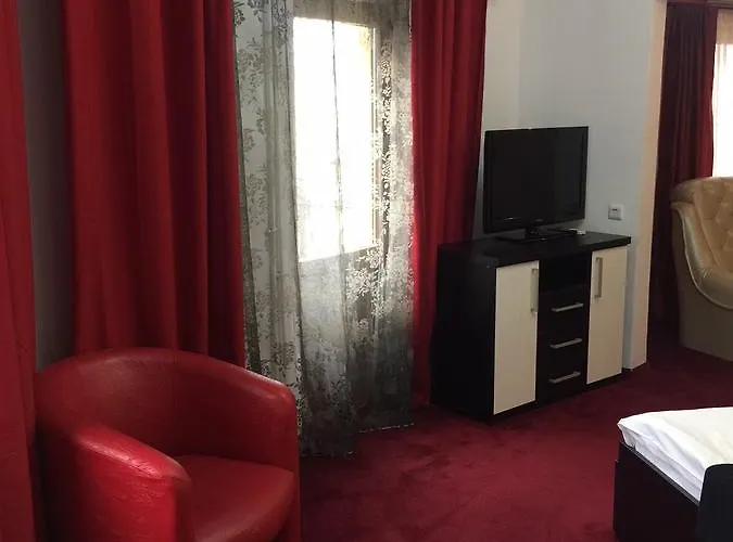 Ξενοδοχείο Papu 3*