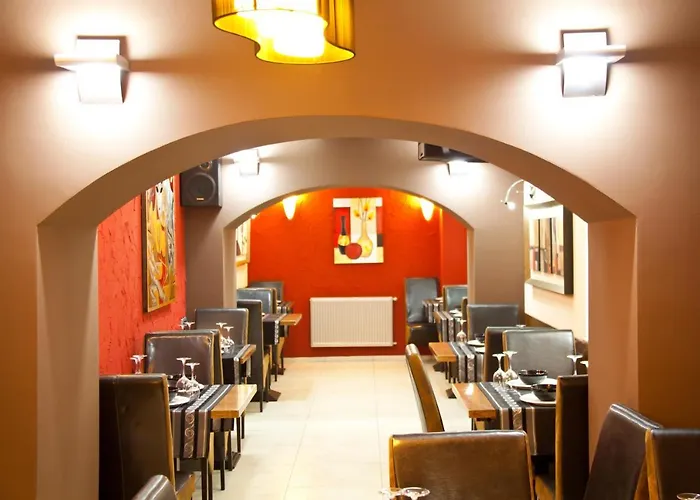 Papu 3* 布加勒斯特