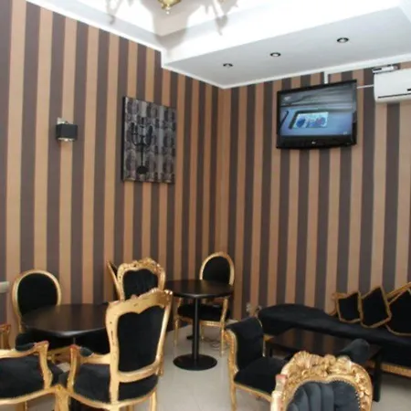 Papu 酒店 布加勒斯特